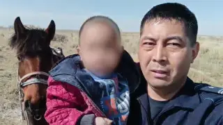 “Айналайын…“. Абай облысында жоғалған баланы құтқару сәті видеоға түсіп қалған