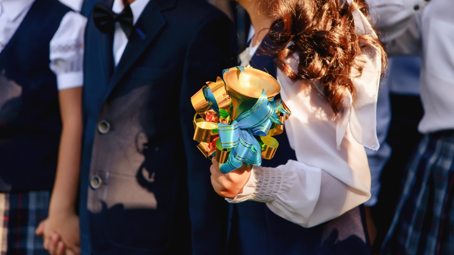 Мектеп бітіру кештері: министрлік ата-аналар мен директорларға ескерту жасады