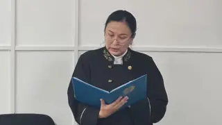 Киімін жұлқып, бүлдіршіндерді басынан ұрған: Павлодарда тәрбиешіге үкім шықты