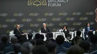 “Бізге осындай оң үлгі жетпей тұр“ - Антальядағы пікірталас кезінде Тоқаевтың позициясы қолдау тапты