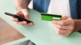 Мобильді аударымдарды тексеру: салық органдарынан хабарлама алғандар не істеуі керек?