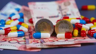 Мәжілісте дәрі-дәрмек бағасын реттеуді өзгерту ұсынылды