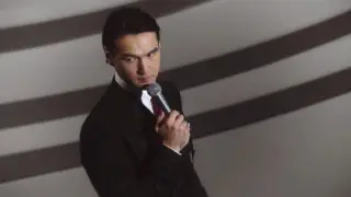 Стендап-комик Нұрлан Сабуров Ресейдегі қарызын өтеді