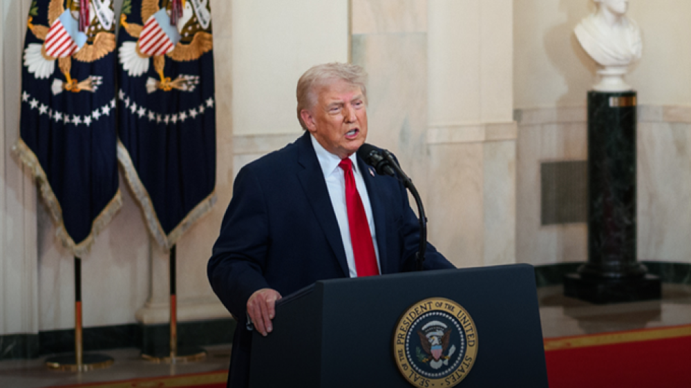 Трамп пен АҚШ-тың бірінші ханымы Вашингтондағы кешкі астан шұғыл эвакуацияланды