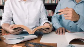 Мәжілісте жемқор әкімдер мен министрлер туралы сөз қозғалды