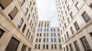 “Терезе терезеге қарап тұрады”: Астанада үйлер арасындағы арақашықтық қандай болуы керек?