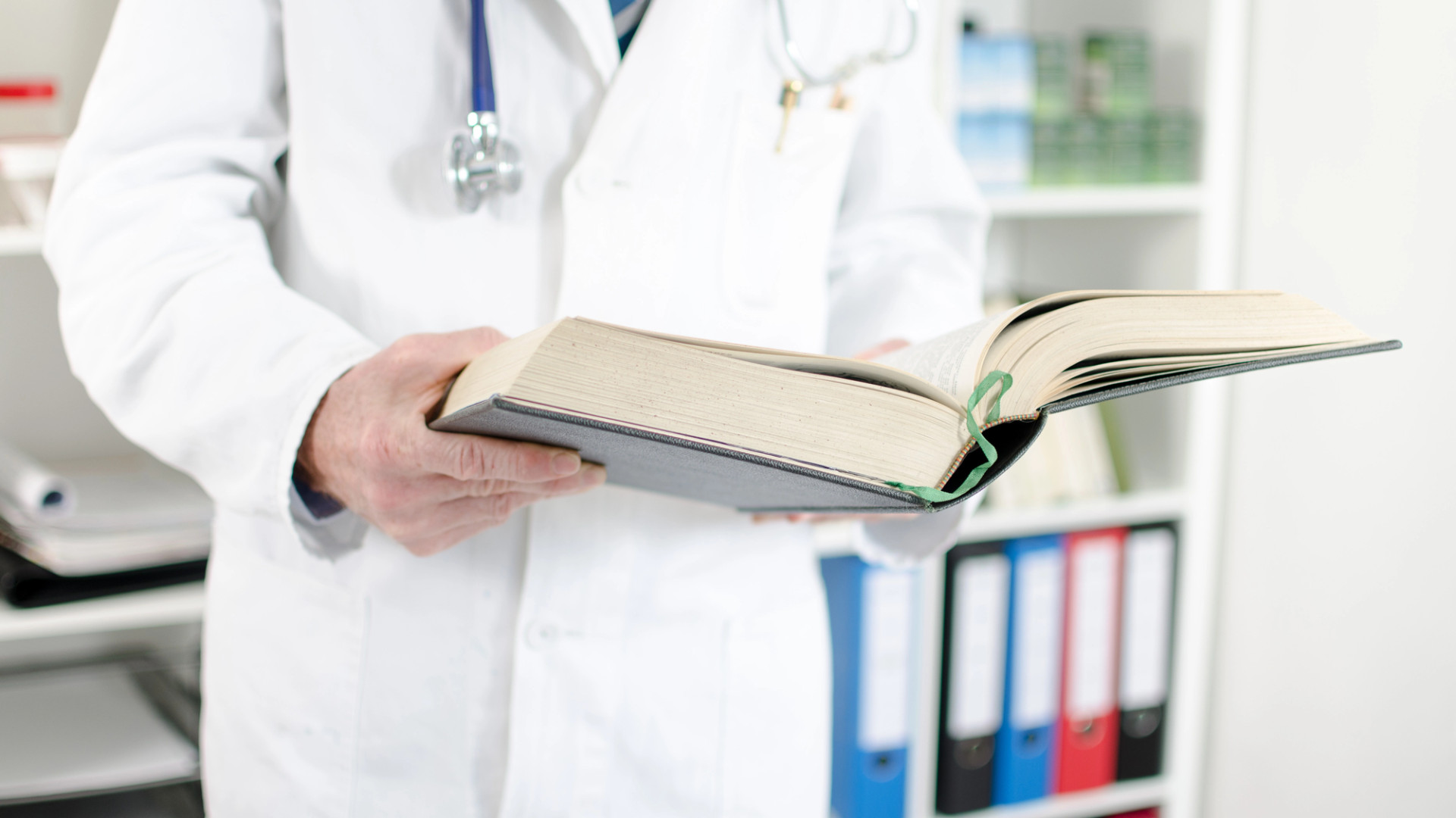 Қазақстанда медициналық жоғары оқу орындарында оқу мерзімін ұзарту ұсынылды