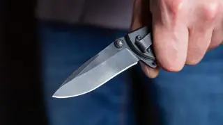 “Ауруханаға емес бөлімшеге апарған“. Алматы полициясы жасөспірімнің қазасы туралы жазбаларға жауап берді