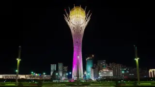 Бәйтерекпен оғаш суретке түскен қазақстандық қамауға алынуы мүмкін