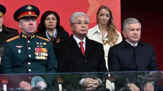 Тоқаев Мәскеудегі әскери шеруге барды