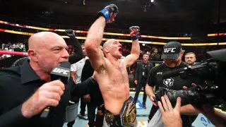 “Кешірім сұрағым келеді“ - Чимаевты жеңген UFC-дің жаңа чемпионы мәлімдеме жасады