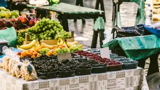 Ерте пісетін көкөністер мен жидектердегі нитраттар: қандай өнімдер зиян болуы мүмкін?