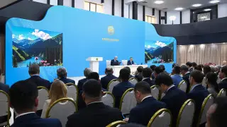 Тоқаев шенеуніктерге Алатау үшін жеке жауапкершілік барын ескертті