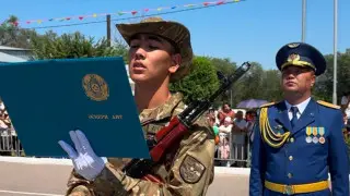 Қазақстандық әкімдіктен әскерге жолдама ұтып алды