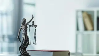 БҚО-да денсаулық сақтау басқармасы басшысы бірнеше бас дәрігер ұсталғаннан кейін қызметінен шеттетілді - БАҚ