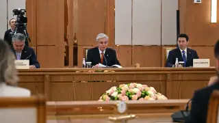Сауда-саттық, визасыз режим: Тоқаев пен Черногория президенті не туралы сөйлесті?