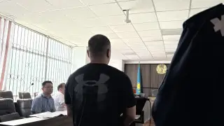 Қызметтік көлік және нөмірлерді ауыстыру: әл-Фарабидегі жол апаты бойынша сотта басты куәгерден жауап алынды