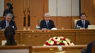 Туризм, мұнай және жасанды интеллект: Тоқаев Грузия премьер-министрімен кездесуде қандай мәселелерді талқылады?