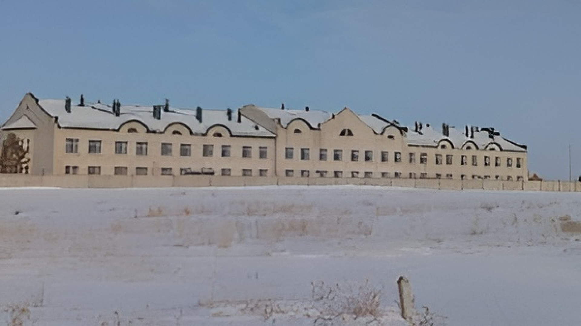 Дәрігерлер саны науқастардан көп: СҚО-дағы тубдиспансер неге сатылымға шығарылды?