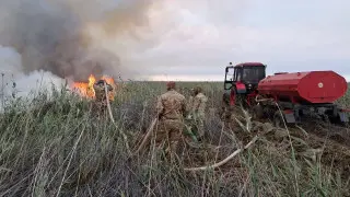 Ірі өрт салдарынан Атырауды түтін мен күйік иісі басты