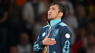 “UFC белбеуін қалайды“: Елдос Сметов Шавкат Рахмоновтың командасында жаттығып жүр