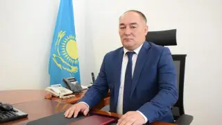 ҰҚК Атырау әкімі міндетін атқарушыға қатысты тергеу басталғанын растады
