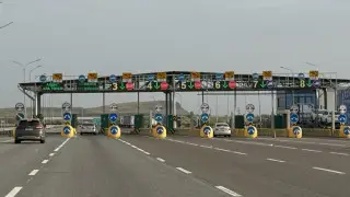 Қазақстандағы ақылы жолдарға абонемент қанша тұрады және оны кімдер рәсімдей алады?