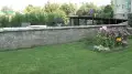 Алматыдағы көпқабатты үйлердің ауласы гүлзарлы баққа айналды