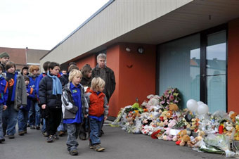 В Бельгии попрощались с убитыми при нападения на детский сад