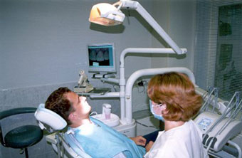 Ультрафиолет вредит эмали при отбеливании зубов 