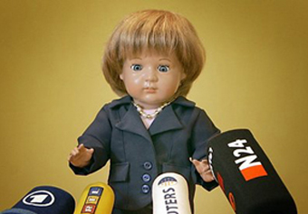 Создана кукла в виде Ангелы Меркель