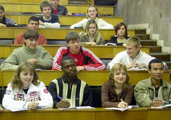 Россия дополнительно выделит на образование 21 миллиард рублей