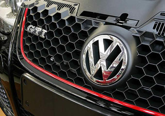 Volkswagen приостановил свой крупнейший завод в Восточной Европе