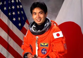 Японец проведет в невесомости на ковре три месяца 