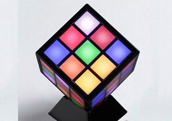 Выпущен цифоровой аналог кубика Рубика
