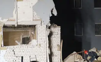 Пострадавшие жильцы взорвавшегося дома в Евпатории перебрались в санаторий 