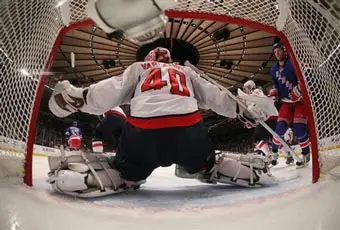 "Вашингтон" одержал первую победу в плей-офф Кубка Стэнли