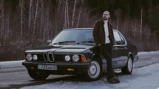 "Это для души". Как алматинский автолюбитель превратил свою BMW в произведение искусства