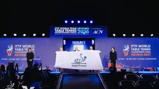 Астанада үстел теннисінен әлем чемпионаты 2027 жылы алғаш рет өтеді: турнир туы Қазақстанға ресми түрде табысталды