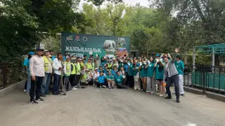 172 тонны мусора собрали шымкентцы за один день