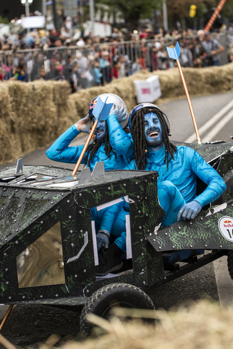 В Алматы прошла гонка на самодельных болидах Red Bull Soapbox Race: 19  сентября 2022 16:03 - новости на Tengrinews.kz